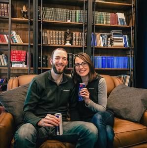 Meet your Posher, Becca